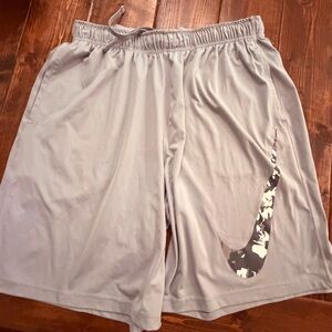 Nike Athletic Shorts in Light Gray with Camo Swoodh